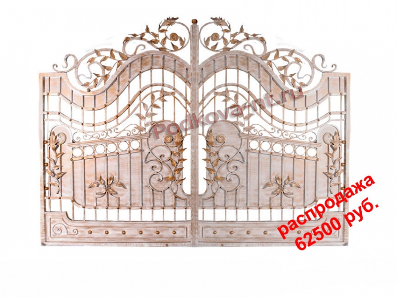 Кованые ворота и калитки: виды, особенности выбора и ухода